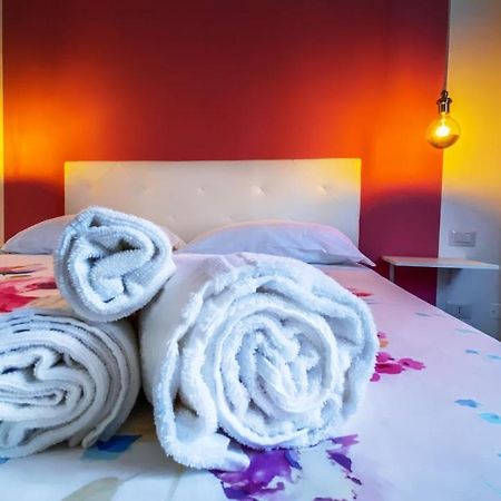 Bed and Breakfast La terrazza dei colori Gaeta Esterno foto