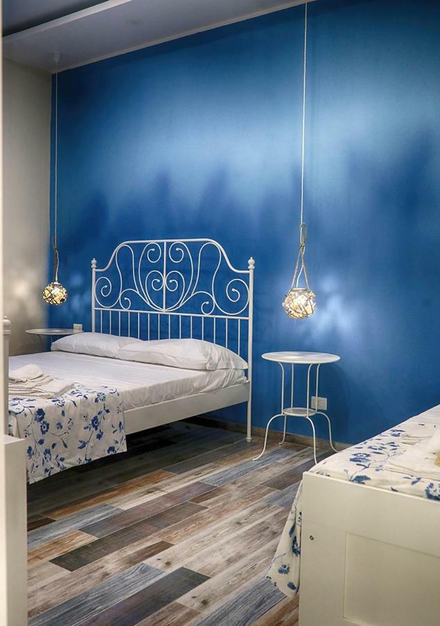 Bed and Breakfast La terrazza dei colori Gaeta Esterno foto
