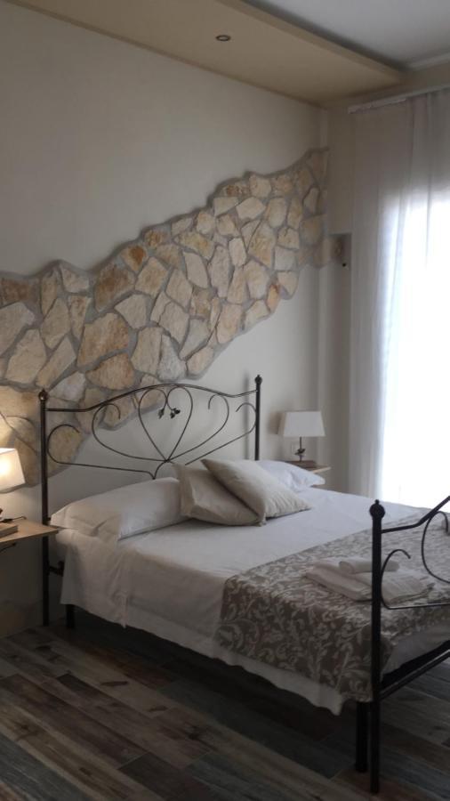 Bed and Breakfast La terrazza dei colori Gaeta Esterno foto